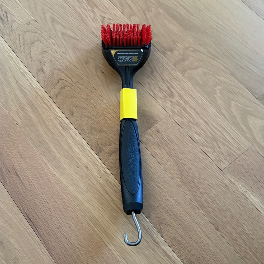 Char-Broil Cool Clean Nylon Grill Brush - Picture 1 of 5